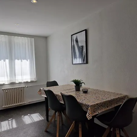Apartment Corvatch-sunflower *